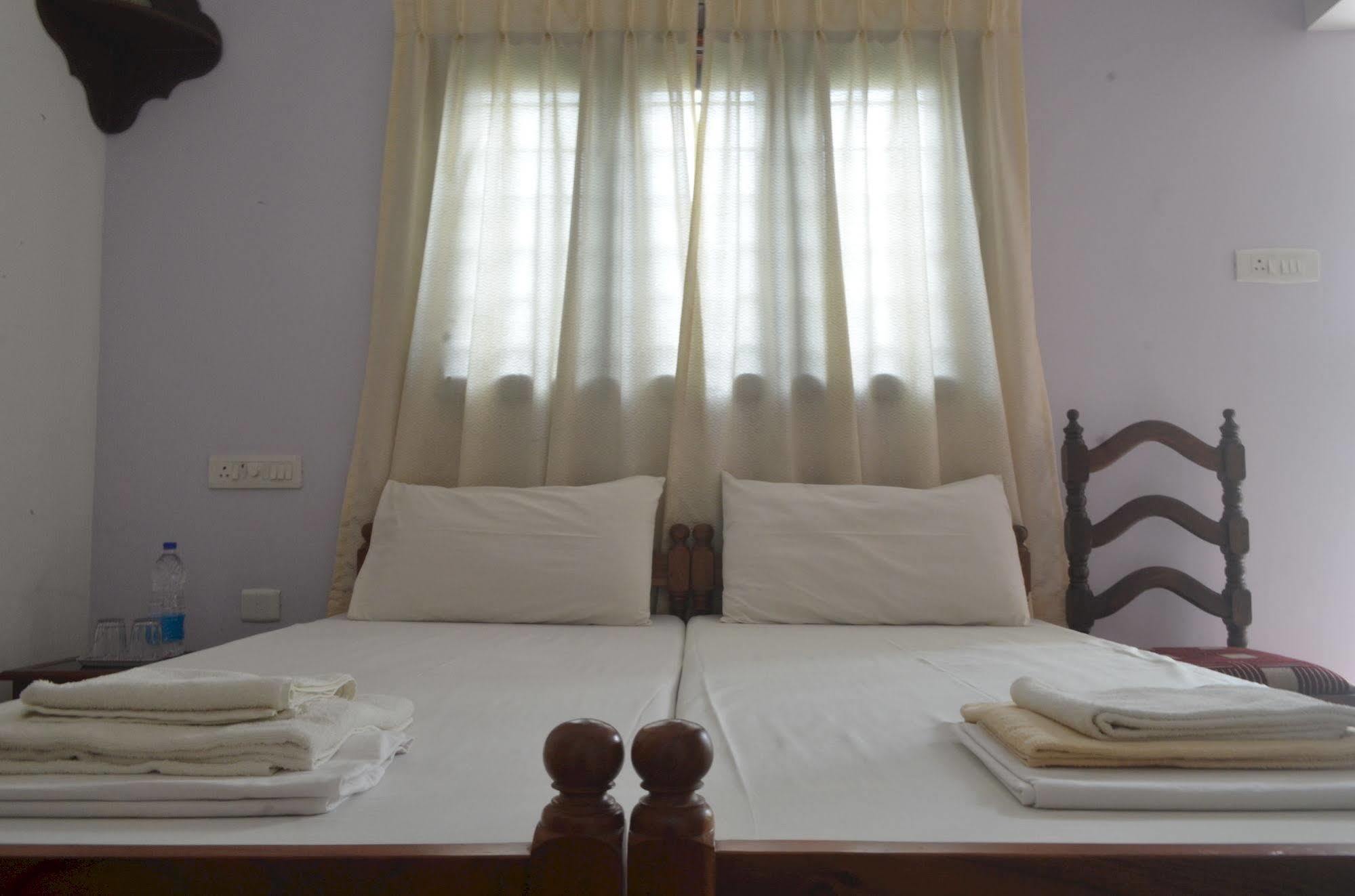 Aroma Home Stay Коччи Экстерьер фото