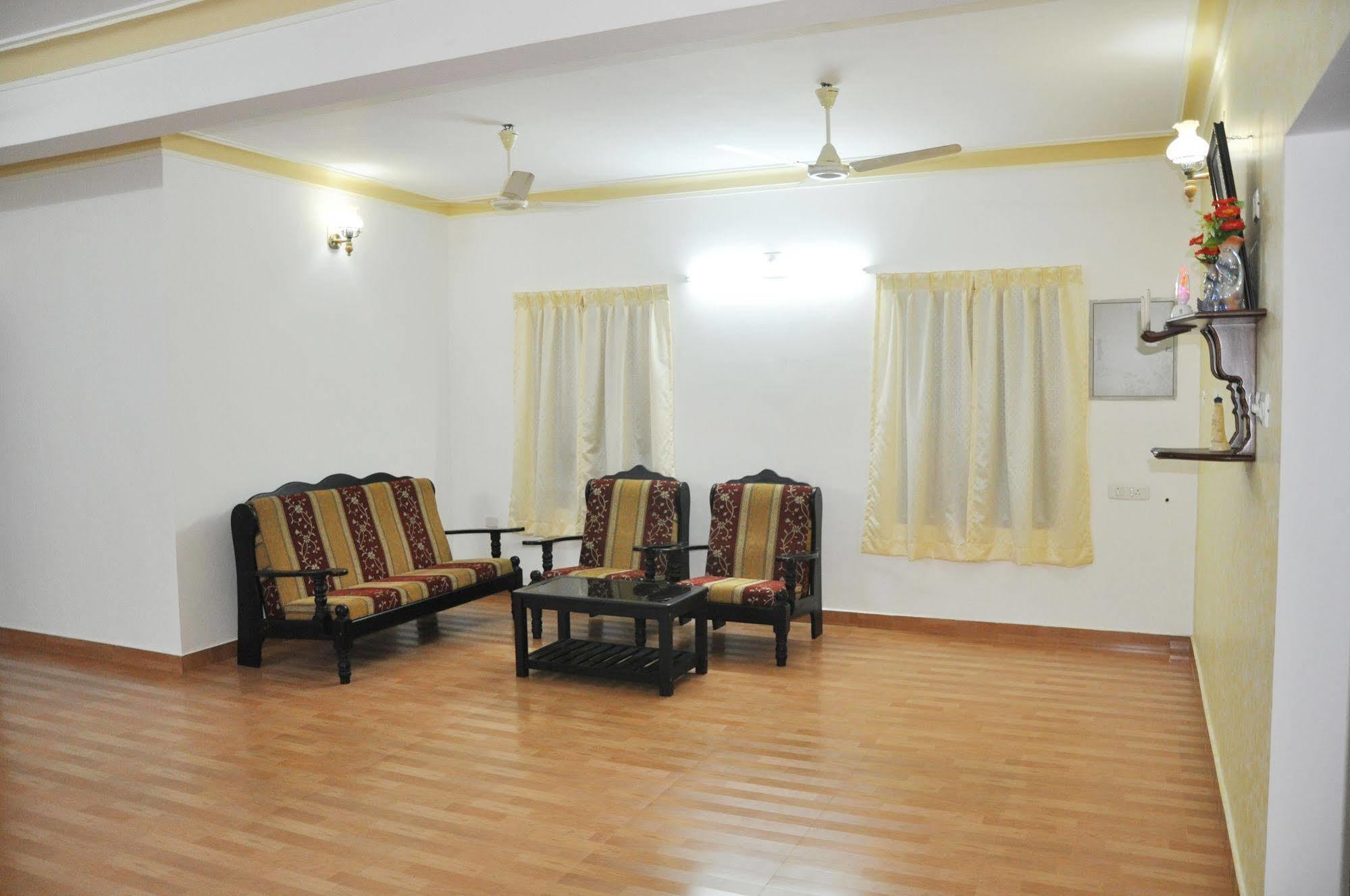 Aroma Home Stay Коччи Экстерьер фото